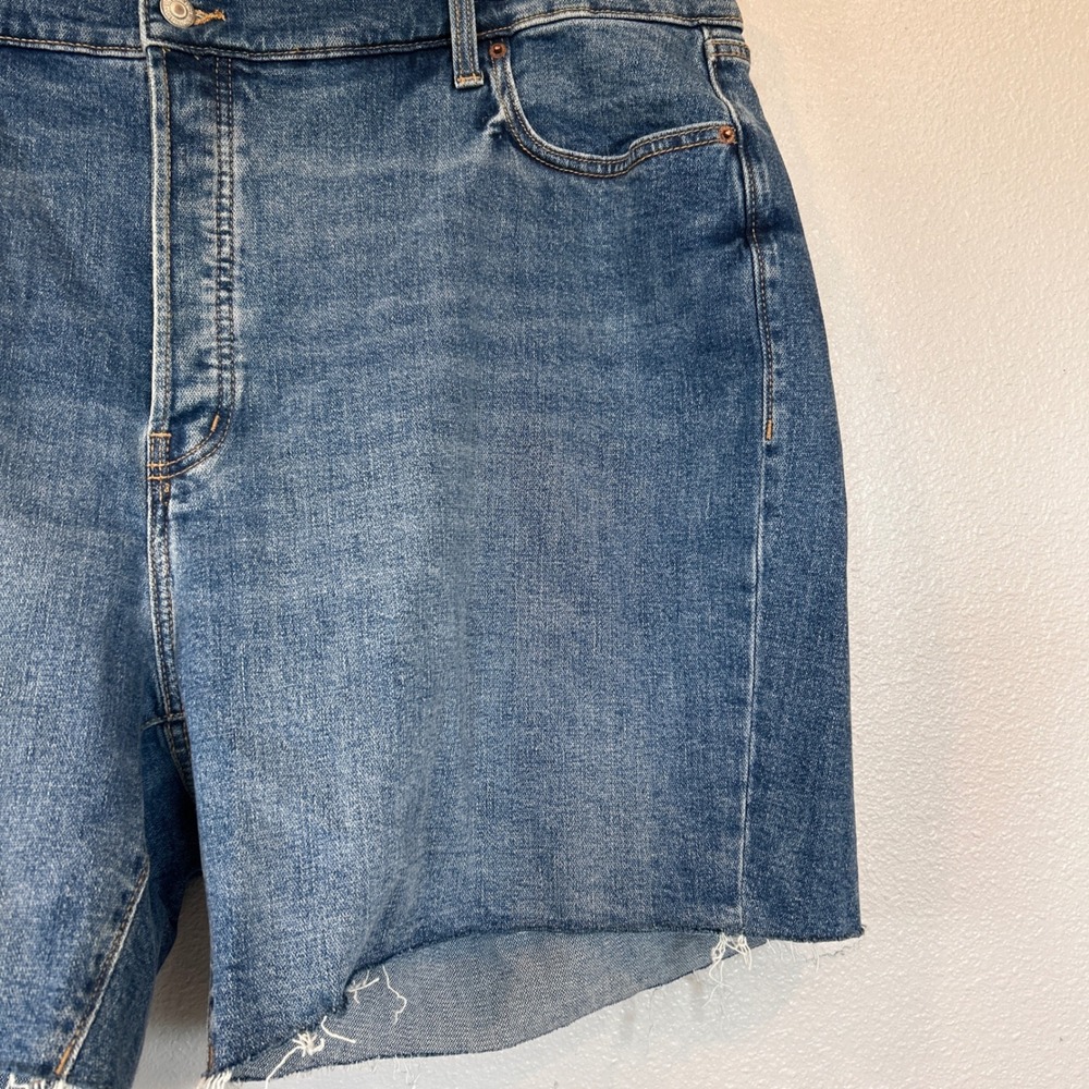 Old Navy Sky-Hi Straight Extra High Rise Button Fly Cut Off Denim Shorts 24 Blue - Picture 3 of 10